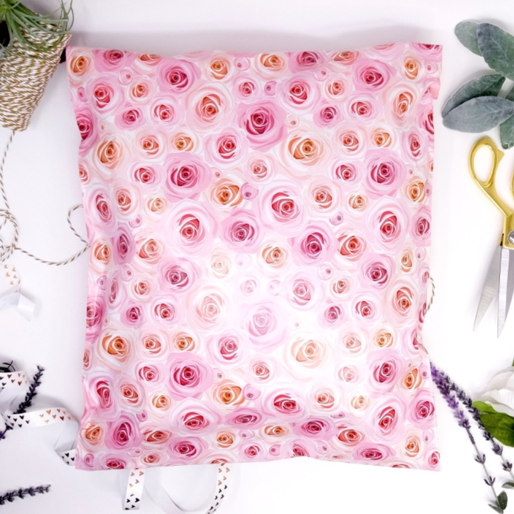 25 14X17 Pink Rose Poly Mailers PRICE IS FIRM - Picture 6 of 6